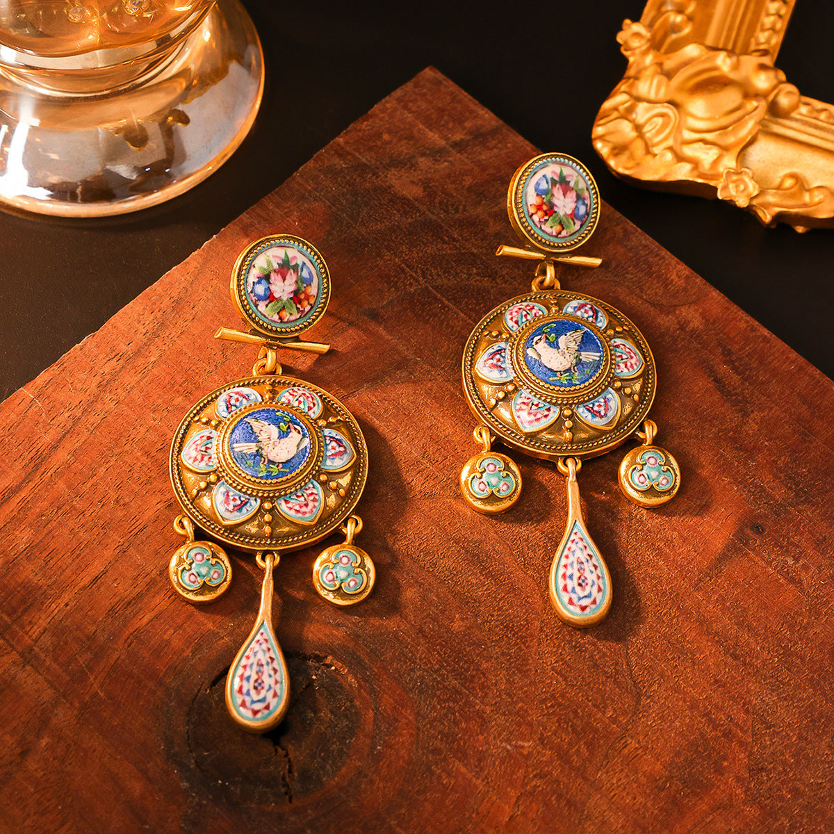 Vintage Court Style Rattle Drum Ear Studs Mid-ancient Ethnic Style